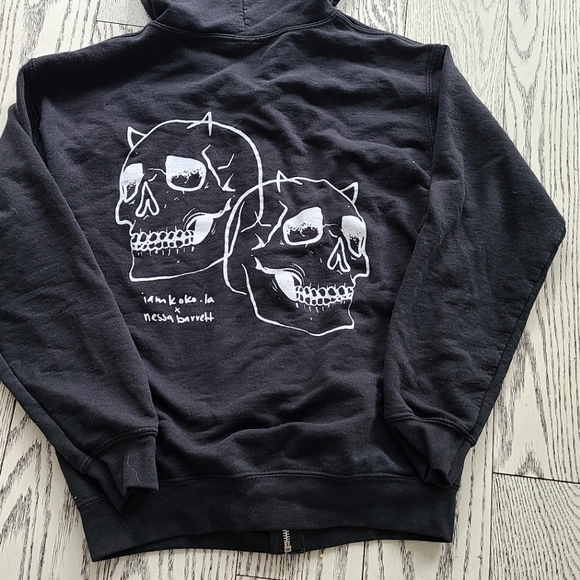 Nessa Barrett hoodie.  Size S/M - Picture 2 of 4